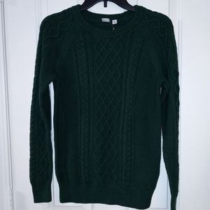 Hunter Green Gap cable knit sweater. Size xs. NWT